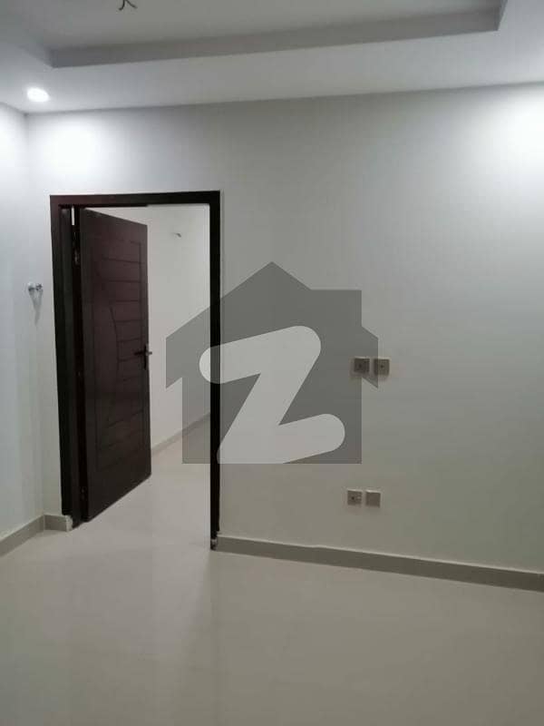 1 Bed Apertement Available For Rent In Gulberg Islamabad