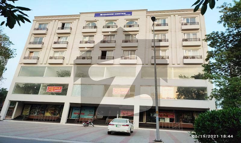 بحریہ ٹاؤن ۔ بلاک اے اے بحریہ ٹاؤن سیکٹرڈی بحریہ ٹاؤن لاہور میں 2 کمروں کا 3 مرلہ فلیٹ 72 لاکھ میں برائے فروخت۔