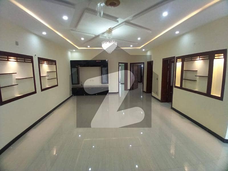 1kanal Upper Portion Available For Rent