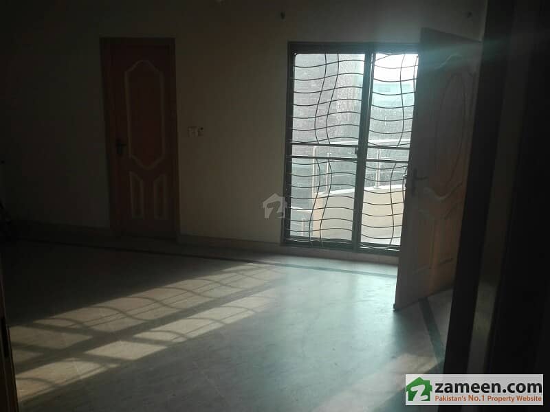 6. 7 Marla Double Storey House For Sale At Good Location In Amir Town Lahore