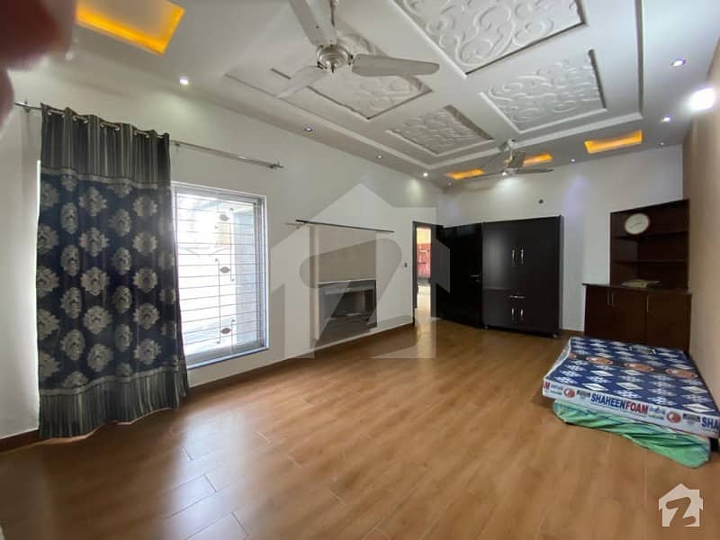 Girls Hostel Shering Room Is Available For Rent Girls Hostel Shering Room Is Available For Rent