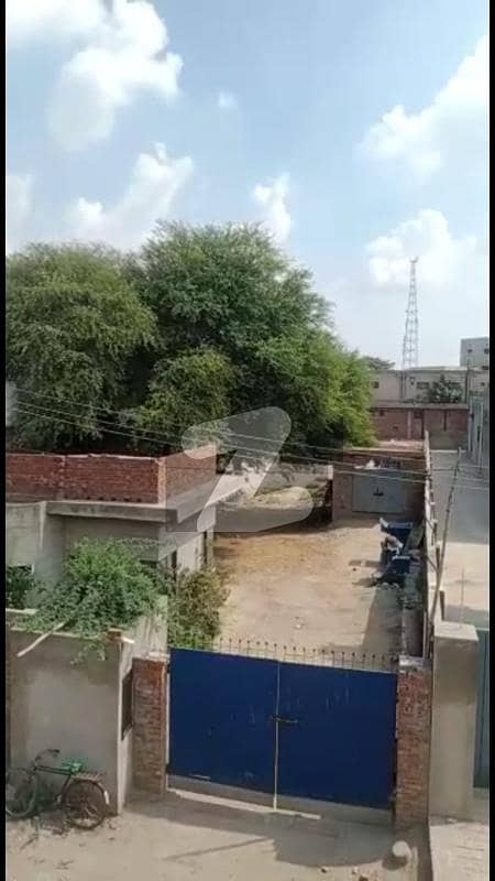 43 Marla Commercial Plot For Sale With Its Own Electric Transformer - At Main Multan Road - Chung