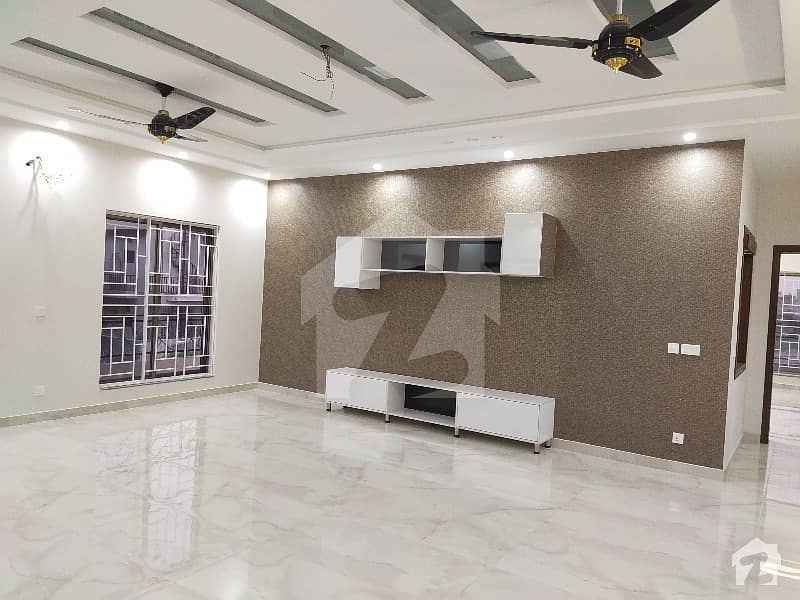 1 Kanal Beautiful House For Sale In Sector C