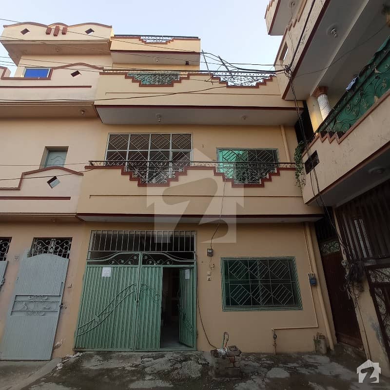 3.5 Marla Double Portion House For Sale In Very Good Condition 3.5 Marla Double Portion House For Sale In Very Good Condition