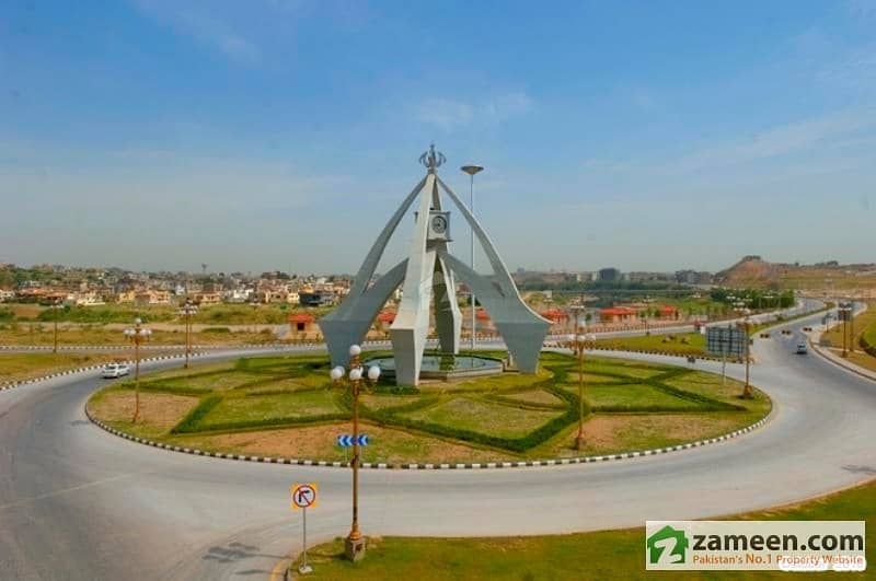 A Plot Is Available In Bahria Town Phase 8