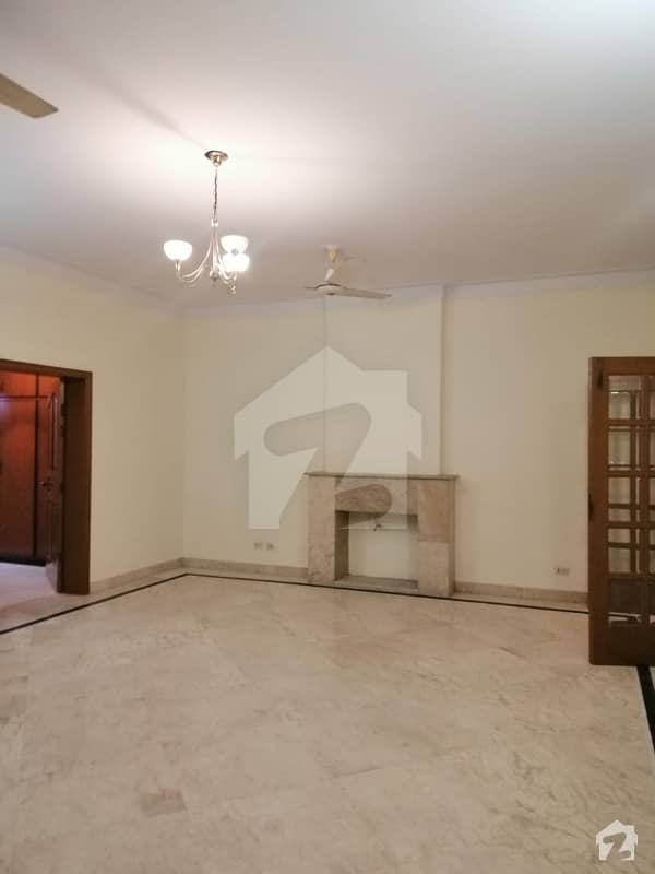 Model Town 1. kanal Double Storey House For Rent