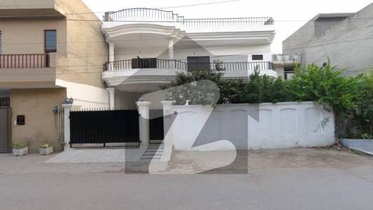 14 Marla House Is Available For Sale In Ittehad Colony Lahore