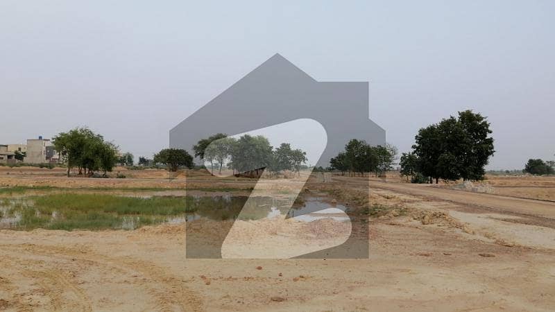 1 Kanal Plot For Sale In Sector M4 Block, Golf Estate 2, Lake City Lahore.