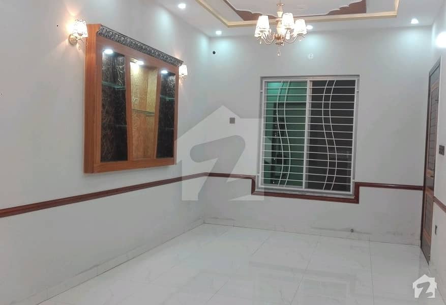 Ideally Located House Of 5 Marla Is Available For Sale In Lahore