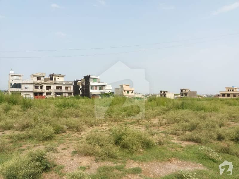 Ideal Located Corner Plot In 1456 Serial Is Available For Sale