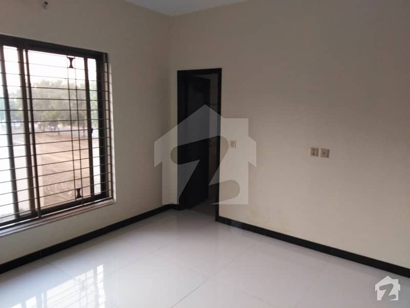 8 Marla Upper Portion In  Of Lahore Is Available For Rent