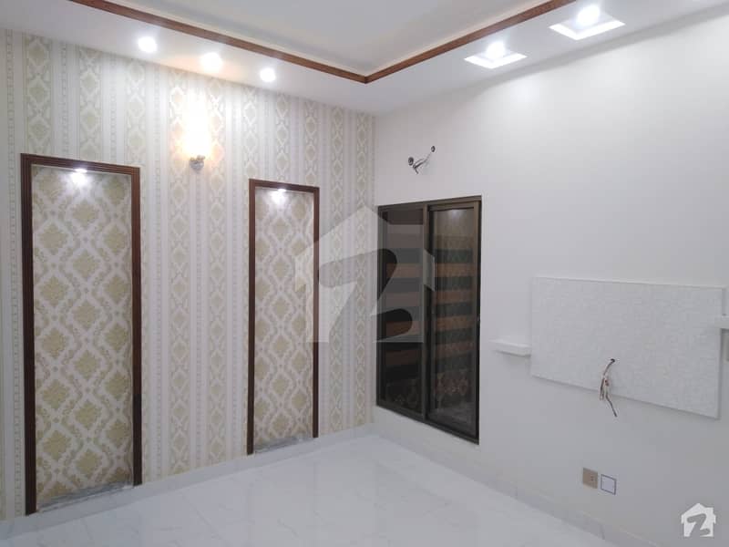 Ideal 8 Marla House Available In Military Accounts Housing Society, Lahore