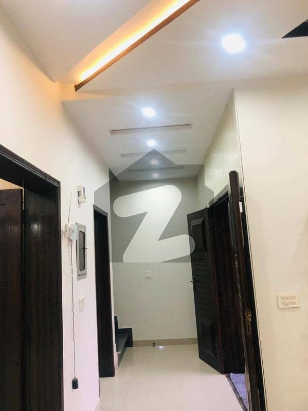 5 Marla Lavish House For Sale In Jinnah Block Bahria town Lahore