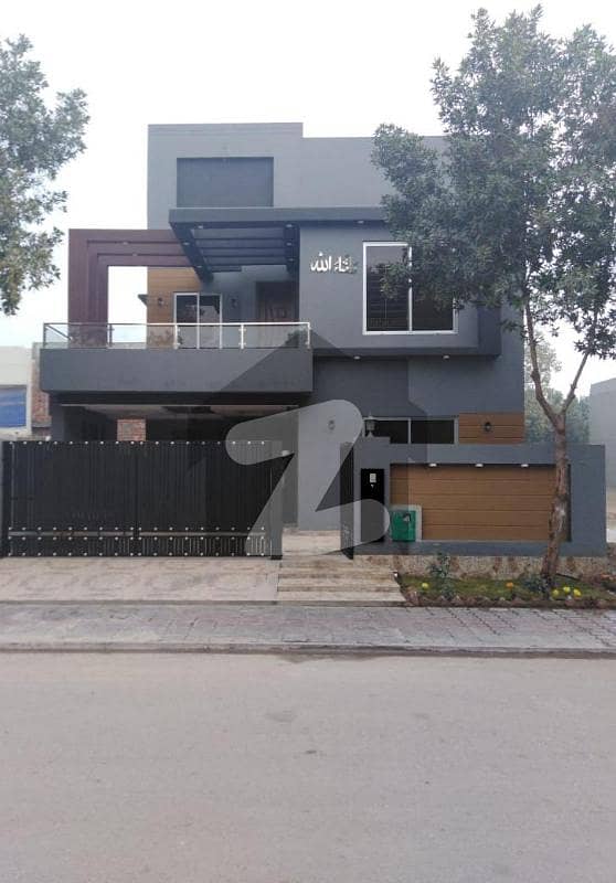 10 Marla Used House Like Brand New For Sale In Sector E Bahria Town LHR