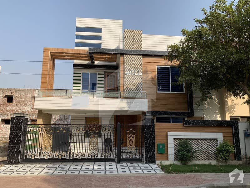 10 Marla Brand New House For Sale In Overseas B Bahria Town Lahore