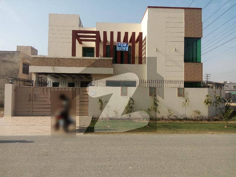 One Kanal House Avalible For Rent In Dha Lahore