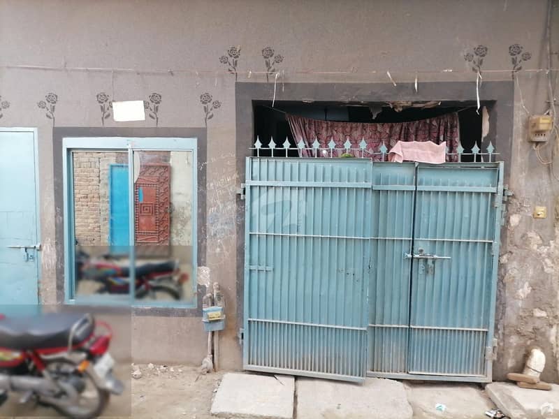 اعوان ٹاؤن لاہور میں 4 کمروں کا 4 مرلہ مکان 80 لاکھ میں برائے فروخت۔
