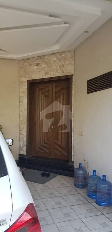 A Centrally Located Beautiful Well Constructed 10 Marla House For Sale In DHA Phase 6 Block A