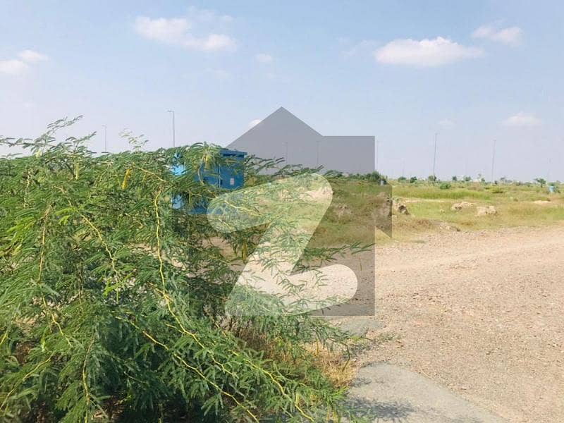 Hot Location 5 Marla Plot For Sale In Low Price Of Dha