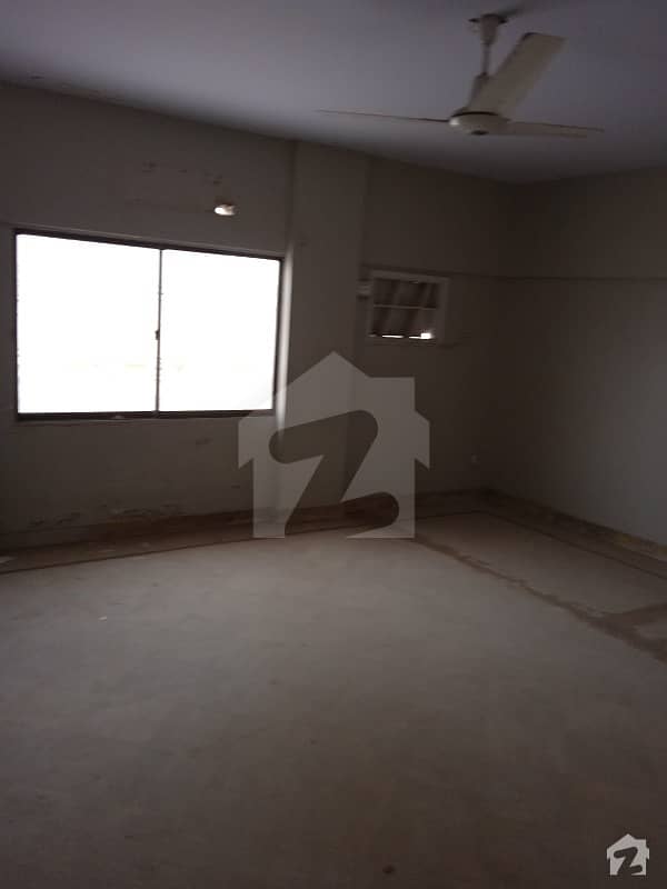 Shaheed Millat Road Penthouse For Rent 3000 Sq Ft Lift Back Up Generator Reserved Car Parking