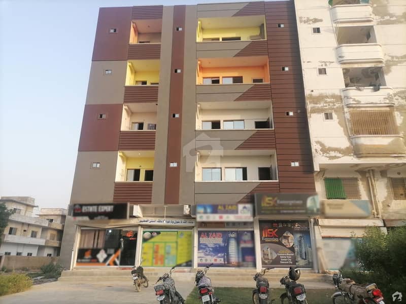 Flat For Sale In Rs. 6,000,000