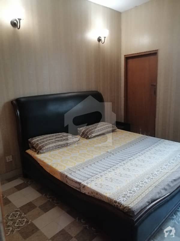 1 Room Available Only For Lady In Dha Ph1