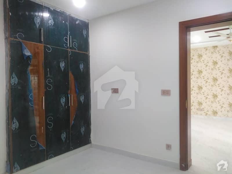 ایم پی سی ایچ ایس ایف ۔ 17 اسلام آباد میں 6 کمروں کا 14 مرلہ مکان 2.8 کروڑ میں برائے فروخت۔
