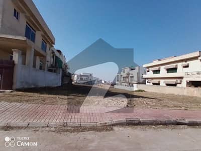 بحریہ ٹاؤن فیز 8 ۔ سیکٹر ایف - 1 بحریہ ٹاؤن فیز 8 بحریہ ٹاؤن راولپنڈی راولپنڈی میں 10 مرلہ رہائشی پلاٹ 98 لاکھ میں برائے فروخت۔ بحریہ ٹاؤن فیز 8 ۔ سیکٹر ایف - 1 بحریہ ٹاؤن فیز 8 بحریہ ٹاؤن راولپنڈی راولپنڈی میں 10 مرلہ رہائشی پلاٹ 98 لاکھ میں برائے فروخت۔