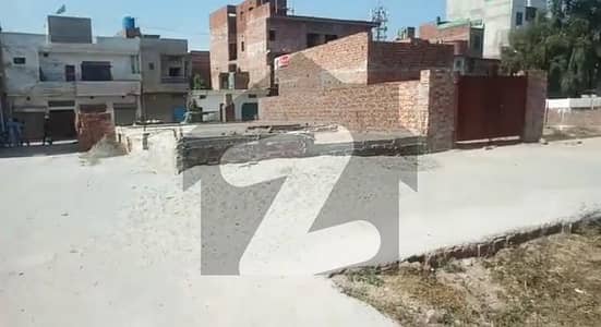 شنگھائی روڈ لاہور میں 1 مرلہ رہائشی پلاٹ 12.5 لاکھ میں برائے فروخت۔