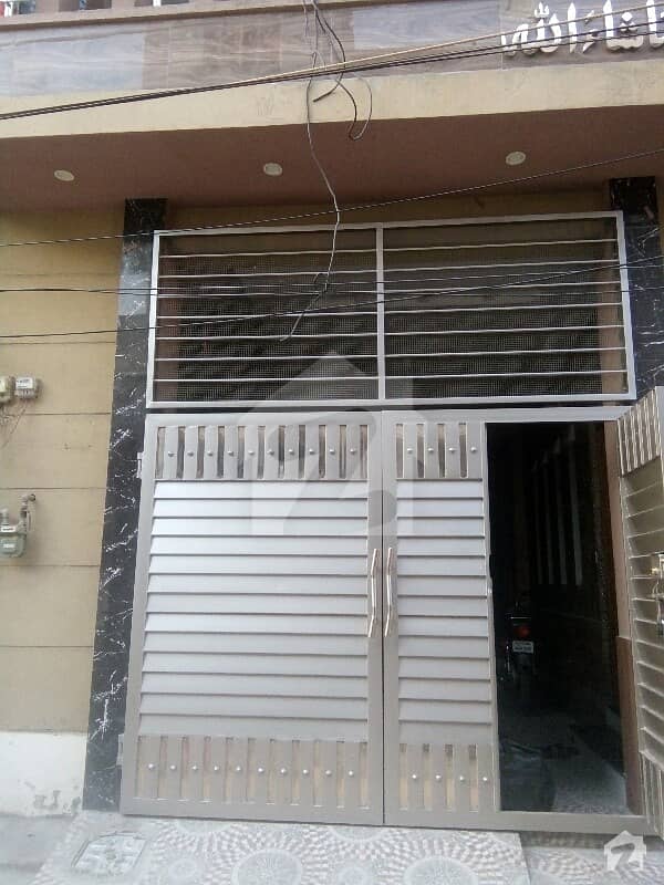 2.5 Marla Triple Story New Condition Ghousia  Colony Allama Iqbal Town Lhr