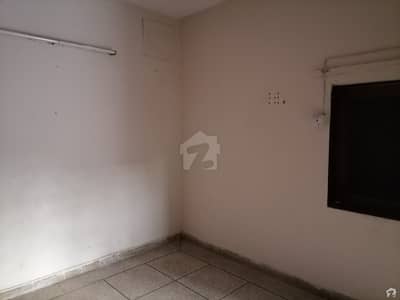 5 Marla Room Is Available In Johar Town