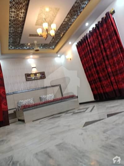 Room For Rent Situated In Rashid Minhas Road