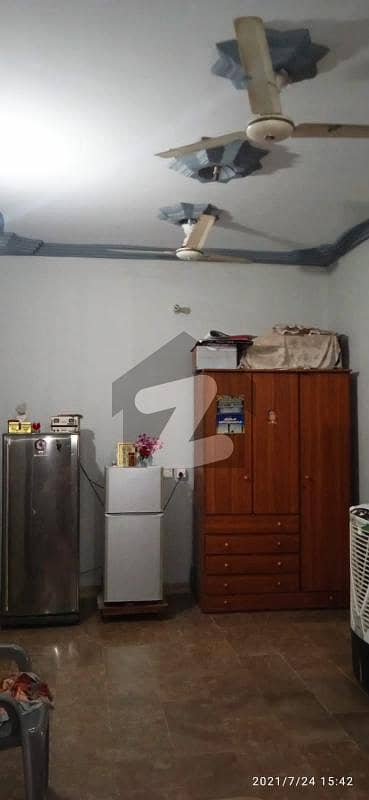 گلشنِ معمار گداپ ٹاؤن کراچی میں 4 کمروں کا 5 مرلہ مکان 1.37 کروڑ میں برائے فروخت۔