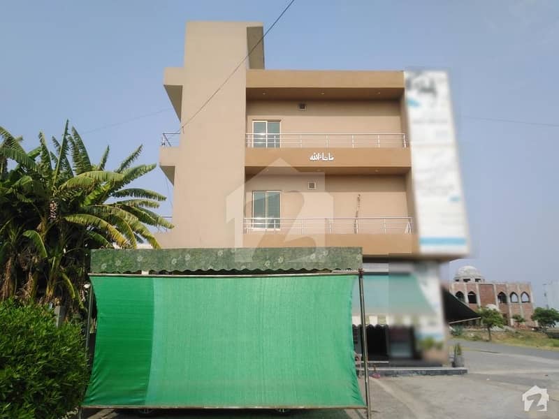 2.25 Marla Flat In Beautiful Location Of Highcourt Society In Lahore