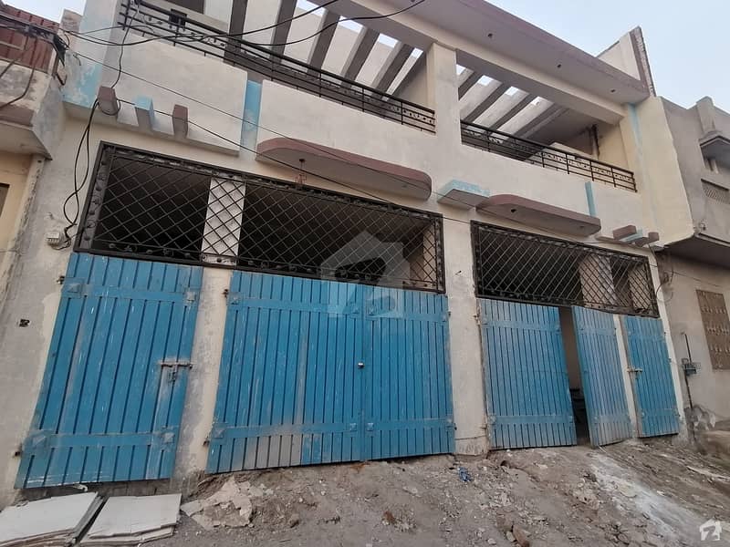 788 Square Feet House In Khanewal Road Is Available