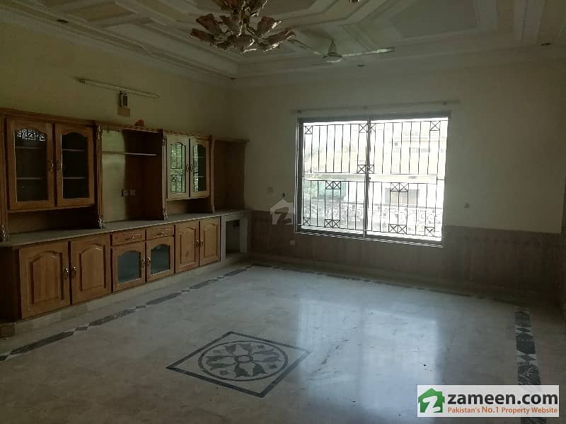 1 Kanal Separate Upper Portion For Rent In F11