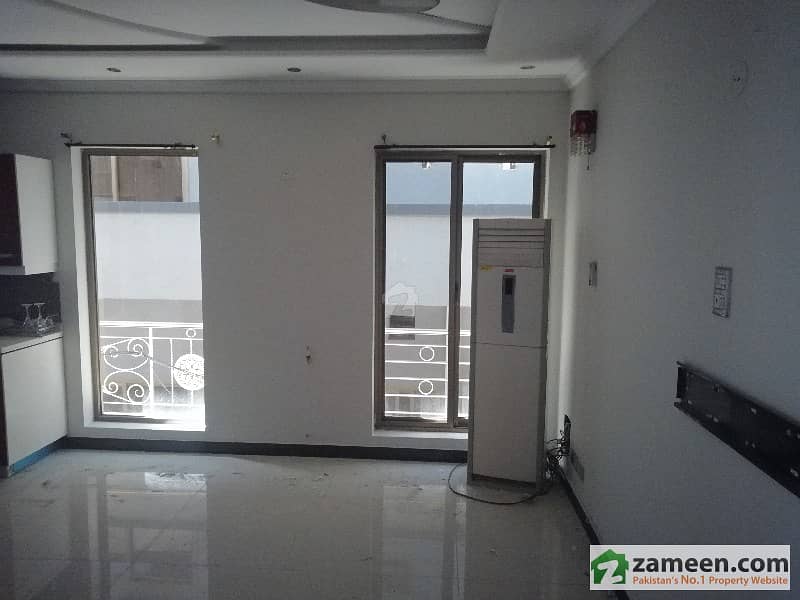 Fully Furnished New 1 Kanal Portion For Rent In E-11/3