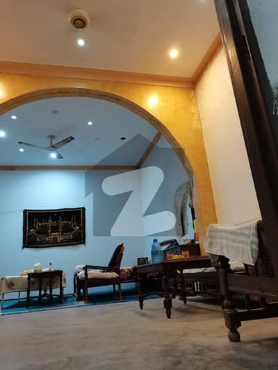 امامیہ کالونی جی ٹی روڈ لاہور میں 4 کمروں کا 5 مرلہ مکان 90 لاکھ میں برائے فروخت۔