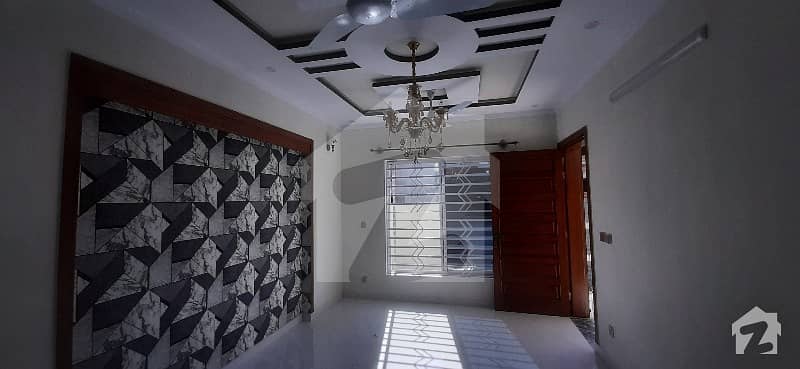 7 marla brand new house for sale in Jinnah GARDEN