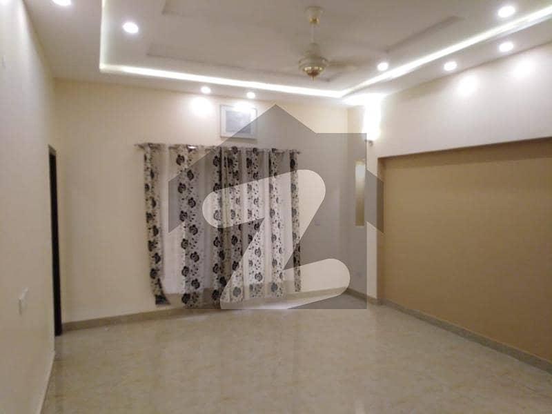 10 Marla Upper Portion For Rent In Bahria Town Lahore Near Market Park Mosque School