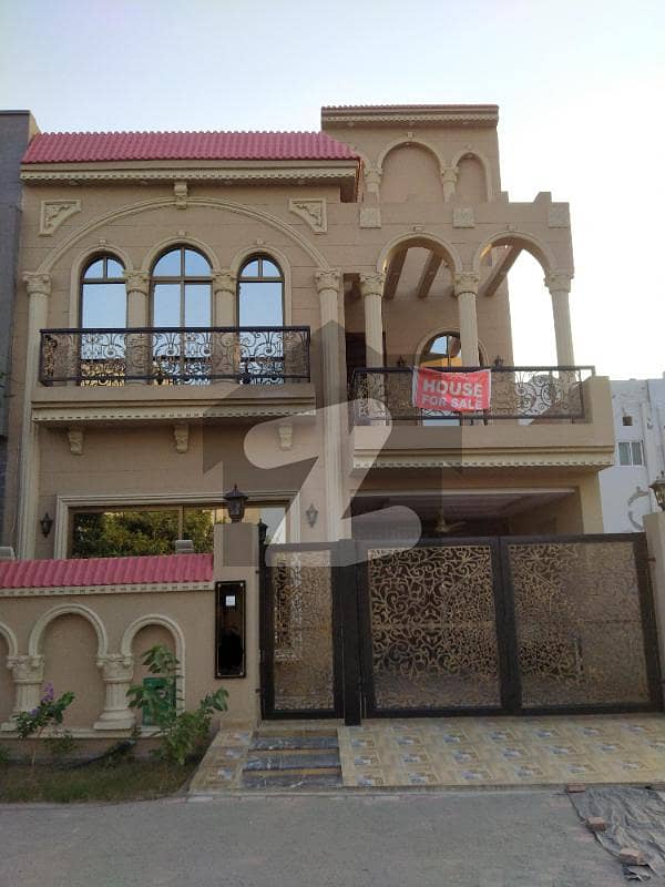 5 Marla VIP Brand New House For Sale