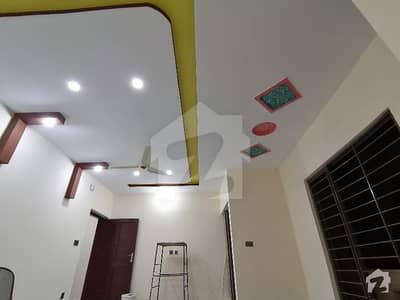 Flat Sized 1575 Square Feet Is Available For Rent In Peshawar Road