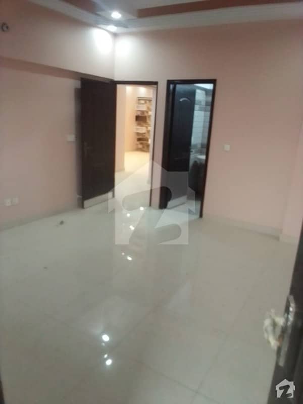 Flat For Rent 3 Bed DD 1600 Sq Ft