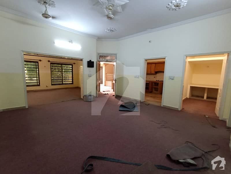 شلے ویلی راولپنڈی میں 7 کمروں کا 10 مرلہ مکان 2.5 کروڑ میں برائے فروخت۔