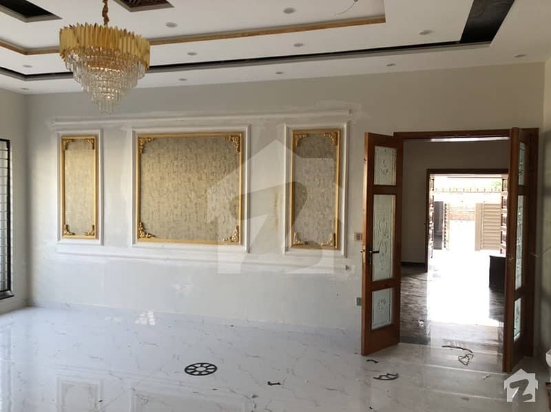 1 Kanal Stylish Full House For Rent In Bahria Town Lahore
