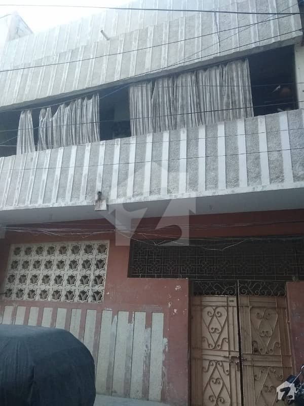 انچولی گلبرگ ٹاؤن کراچی میں 7 کمروں کا 5 مرلہ مکان 20.4 کروڑ میں برائے فروخت۔