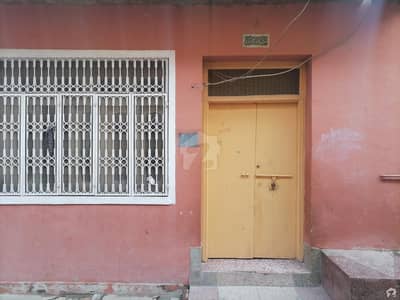 یاقوت پشاور میں 6 کمروں کا 9 مرلہ مکان 7 کروڑ میں برائے فروخت۔