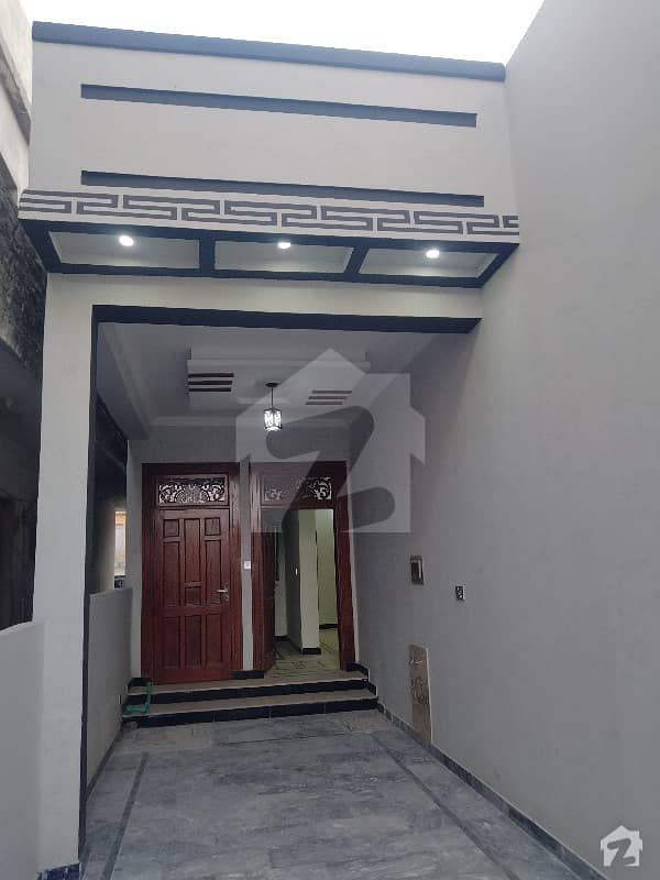 وکیل کالونی اسلام آباد ہائی وے راولپنڈی میں 2 کمروں کا 5 مرلہ مکان 65 لاکھ میں برائے فروخت۔