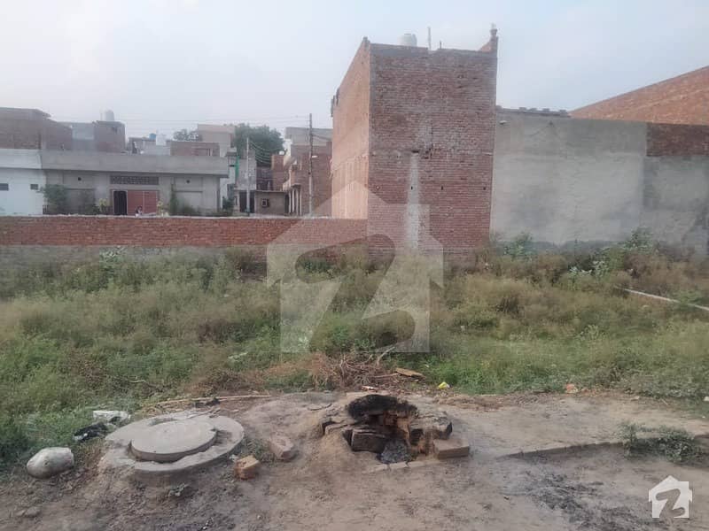 In Kahna Residential Plot For Sale Sized 900 Square Feet In Kahna Residential Plot For Sale Sized 900 Square Feet