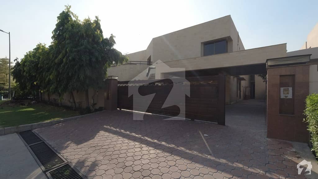 House For Sale In The Most Secured Area Of Lahore.